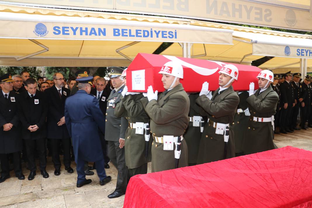 Şehit Uzman Çavuş Eren Kızıldağ'ın eşinden yürek yakan ağıt: Canım eşim, doyamadım Allah'ım 19